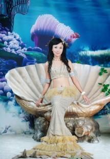 穿越之我是美人鱼探索海洋免费阅读